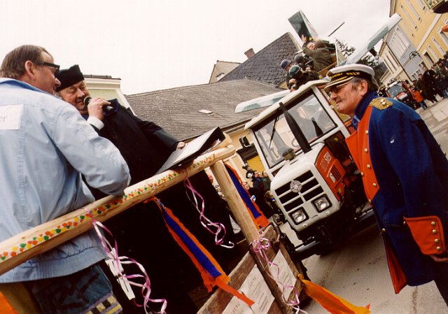 Faschingsumzug_2002_086.jpg