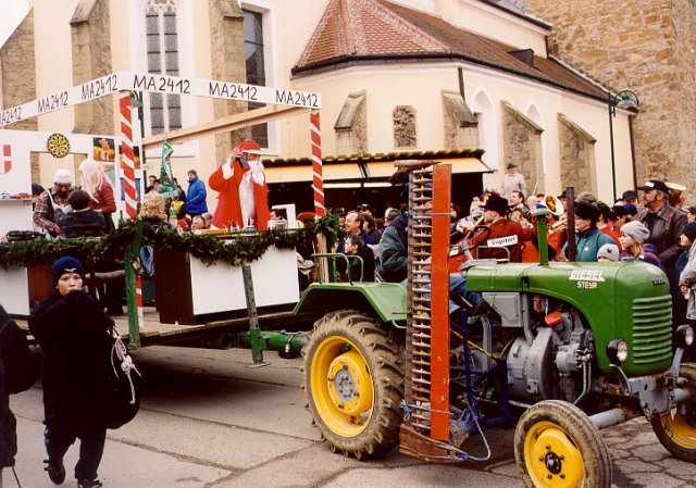 Faschingsumzug_2002_103.jpg