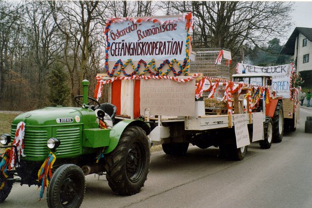 Faschingsumzug_2004_012.jpg