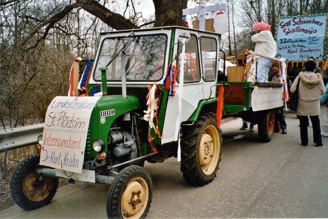 Faschingsumzug_2004_038.jpg