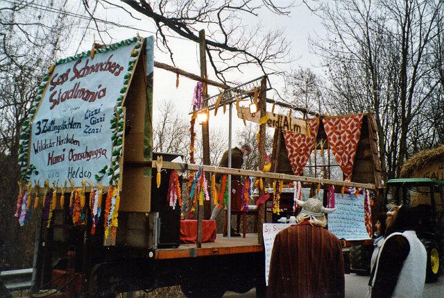 Faschingsumzug_2004_043.jpg