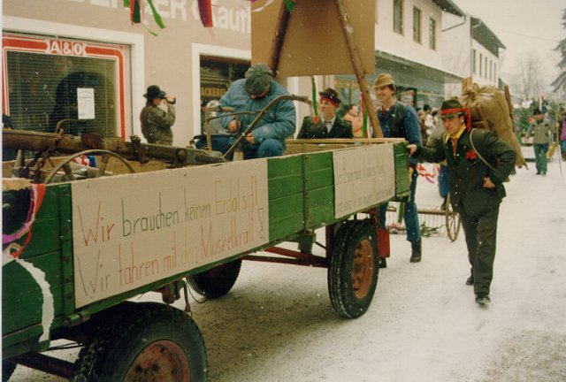 Faschingsumzug_1994_031.jpg