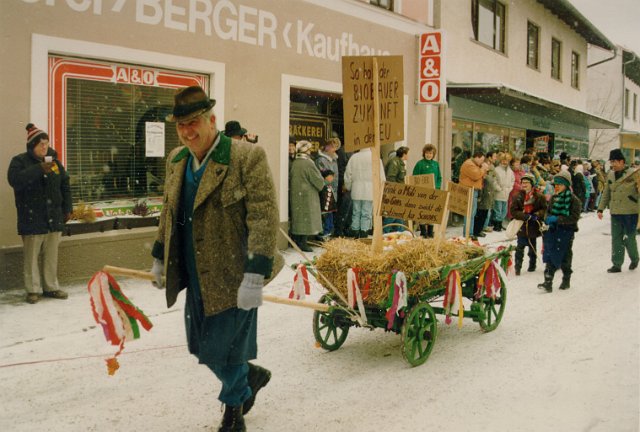 Faschingsumzug_1994_032.jpg