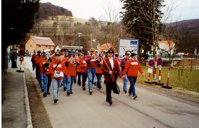 Faschingsumzug_2002_011.jpg