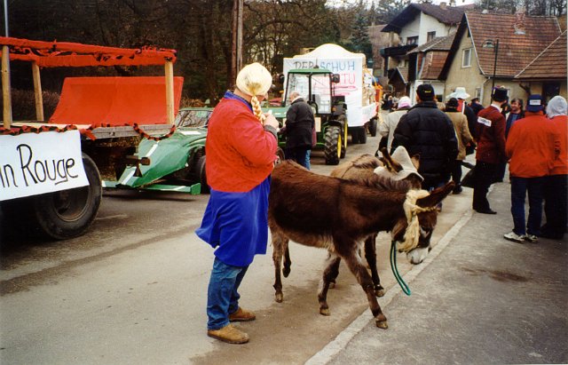 Faschingsumzug_2002_024.jpg