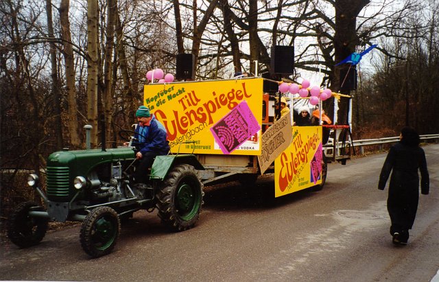 Faschingsumzug_2002_025.jpg